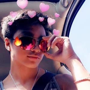 Meet your Posher, Johnny